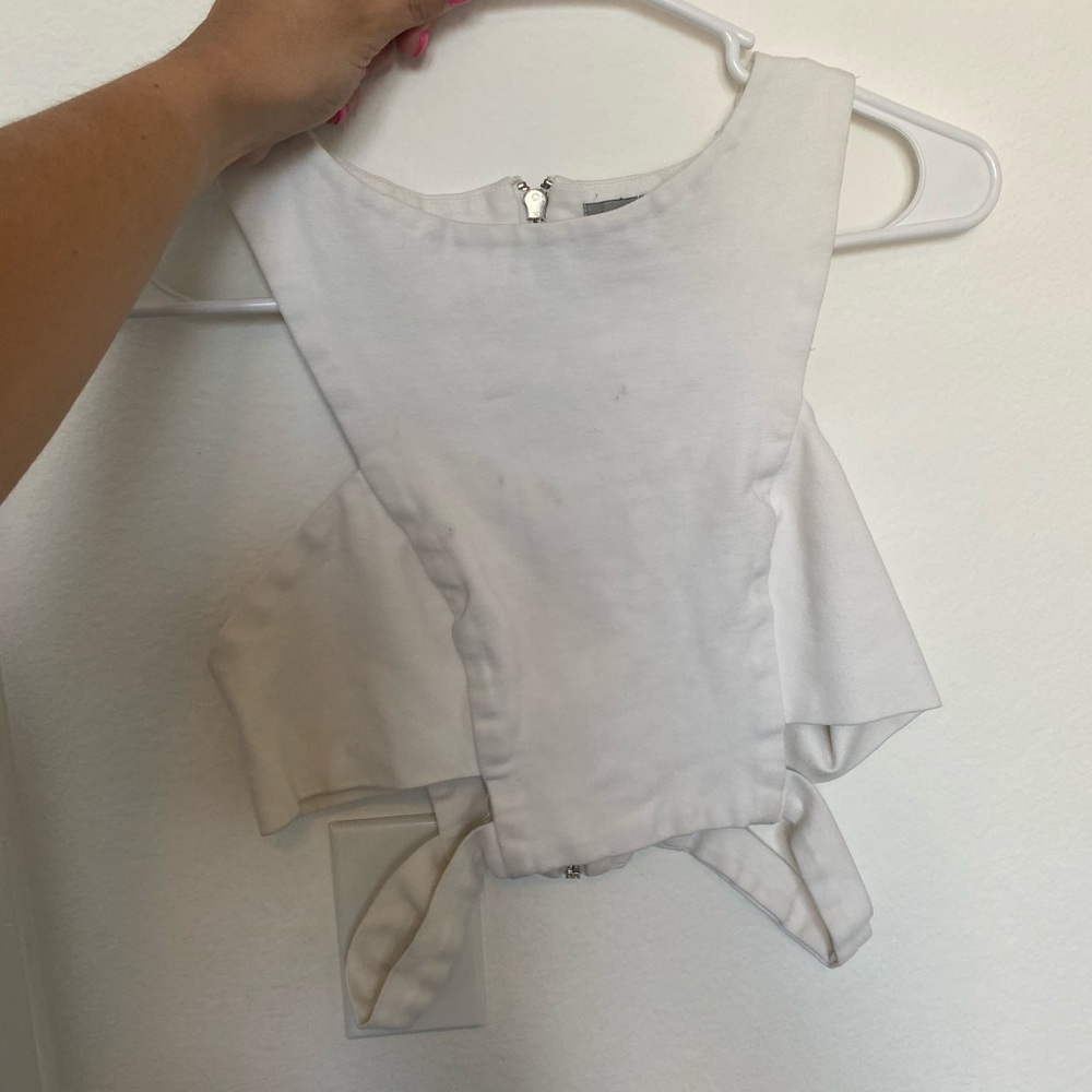 crop top